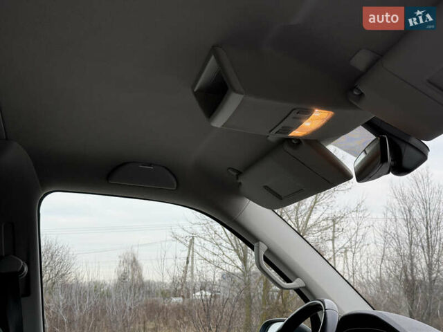 Серый Фольксваген Transporter, объемом двигателя 2 л и пробегом 228 тыс. км за 19400 $, фото 33 на Automoto.ua