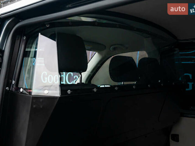 Серый Фольксваген Transporter, объемом двигателя 2 л и пробегом 159 тыс. км за 26500 $, фото 32 на Automoto.ua