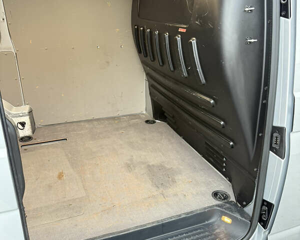 Сірий Фольксваген Transporter, об'ємом двигуна 1.97 л та пробігом 235 тис. км за 21000 $, фото 16 на Automoto.ua