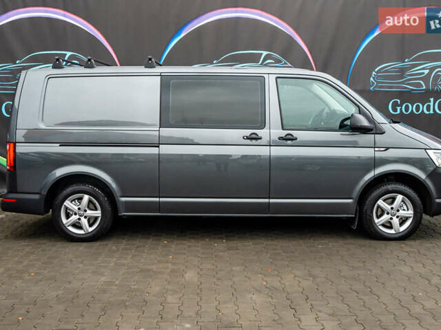 Серый Фольксваген Transporter, объемом двигателя 2 л и пробегом 159 тыс. км за 26500 $, фото 19 на Automoto.ua