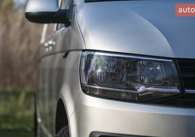 Серый Фольксваген Transporter, объемом двигателя 2 л и пробегом 248 тыс. км за 23000 $, фото 18 на Automoto.ua