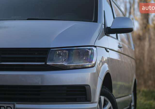 Серый Фольксваген Transporter, объемом двигателя 2 л и пробегом 248 тыс. км за 23000 $, фото 17 на Automoto.ua