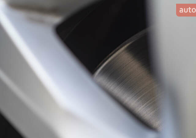 Серый Фольксваген Transporter, объемом двигателя 2 л и пробегом 248 тыс. км за 23000 $, фото 42 на Automoto.ua