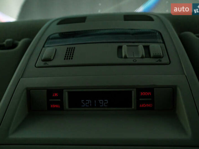 Серый Фольксваген Transporter, объемом двигателя 2 л и пробегом 159 тыс. км за 26500 $, фото 60 на Automoto.ua