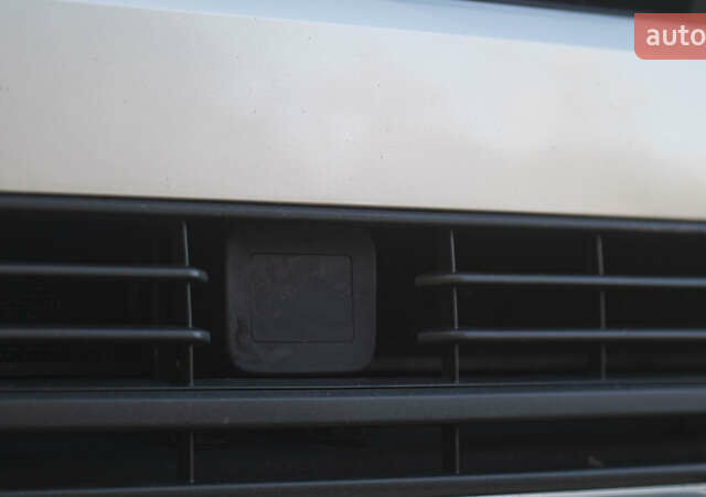 Серый Фольксваген Transporter, объемом двигателя 2 л и пробегом 248 тыс. км за 23000 $, фото 35 на Automoto.ua