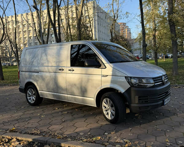 Сірий Фольксваген Transporter, об'ємом двигуна 2 л та пробігом 248 тис. км за 24900 $, фото 5 на Automoto.ua