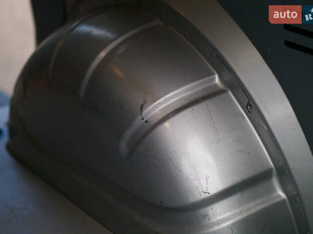 Серый Фольксваген Transporter, объемом двигателя 2 л и пробегом 248 тыс. км за 23000 $, фото 84 на Automoto.ua