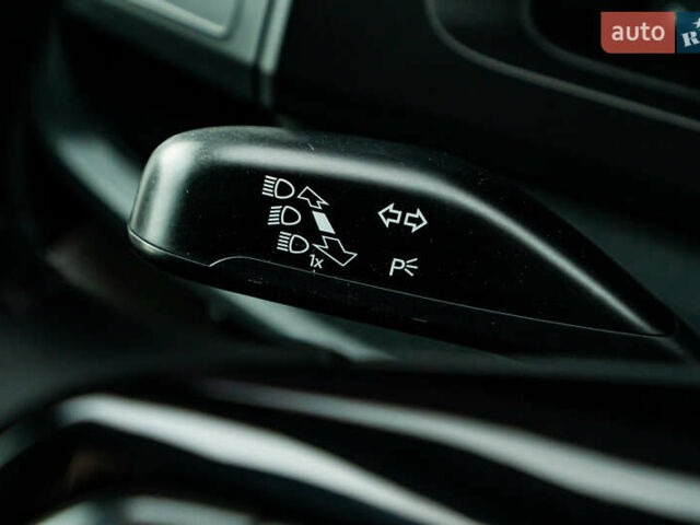 Серый Фольксваген Transporter, объемом двигателя 2 л и пробегом 159 тыс. км за 26500 $, фото 68 на Automoto.ua