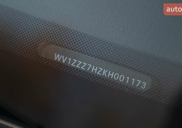 Серый Фольксваген Transporter, объемом двигателя 2 л и пробегом 248 тыс. км за 23000 $, фото 59 на Automoto.ua