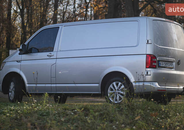 Серый Фольксваген Transporter, объемом двигателя 2 л и пробегом 248 тыс. км за 23000 $, фото 11 на Automoto.ua