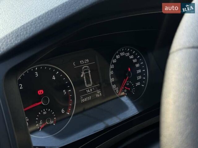 Серый Фольксваген Transporter, объемом двигателя 1.97 л и пробегом 200 тыс. км за 20700 $, фото 24 на Automoto.ua