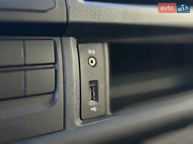 Серый Фольксваген Transporter, объемом двигателя 1.97 л и пробегом 200 тыс. км за 20700 $, фото 20 на Automoto.ua