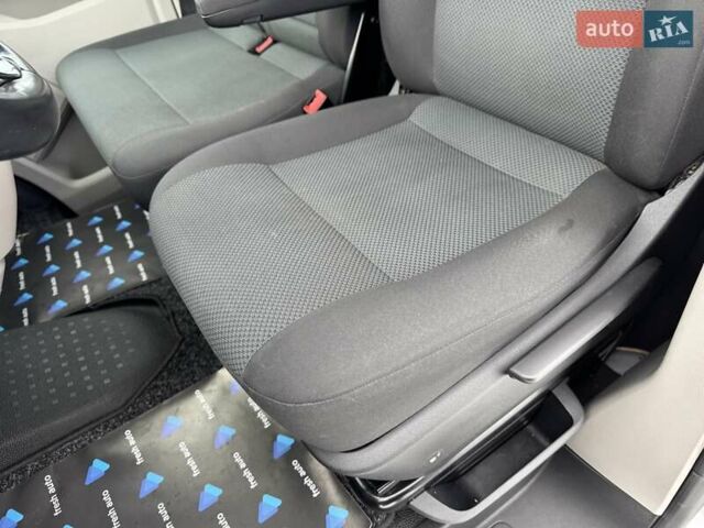 Серый Фольксваген Transporter, объемом двигателя 1.97 л и пробегом 197 тыс. км за 24900 $, фото 18 на Automoto.ua