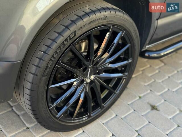 Серый Фольксваген Transporter, объемом двигателя 1.97 л и пробегом 200 тыс. км за 20700 $, фото 11 на Automoto.ua