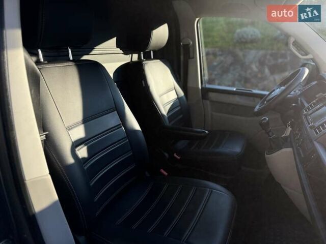 Серый Фольксваген Transporter, объемом двигателя 1.97 л и пробегом 200 тыс. км за 20700 $, фото 16 на Automoto.ua