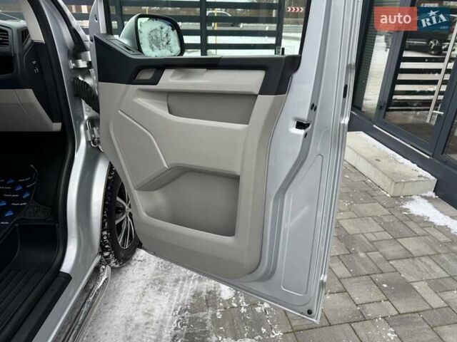 Серый Фольксваген Transporter, объемом двигателя 1.97 л и пробегом 197 тыс. км за 24900 $, фото 31 на Automoto.ua