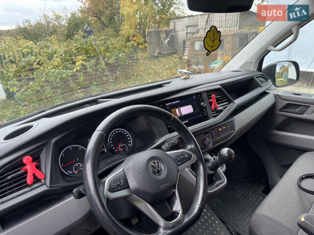 Сірий Фольксваген Transporter, об'ємом двигуна 1.97 л та пробігом 216 тис. км за 25900 $, фото 8 на Automoto.ua