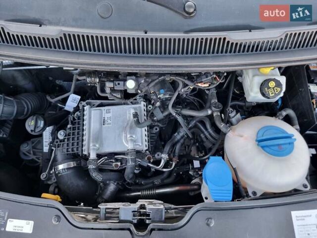 Серый Фольксваген Transporter, объемом двигателя 2 л и пробегом 189 тыс. км за 22500 $, фото 25 на Automoto.ua