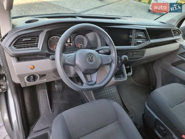 Серый Фольксваген Transporter, объемом двигателя 2 л и пробегом 189 тыс. км за 22500 $, фото 11 на Automoto.ua