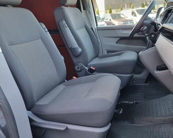 Серый Фольксваген Transporter, объемом двигателя 2 л и пробегом 189 тыс. км за 22500 $, фото 15 на Automoto.ua