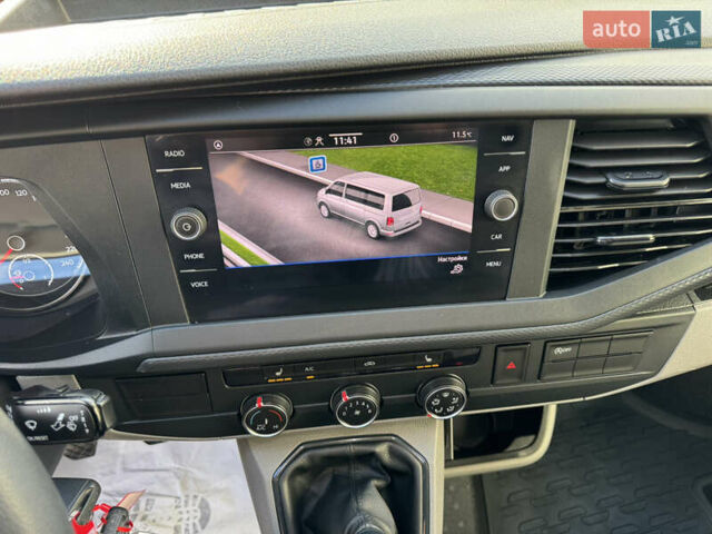 Серый Фольксваген Transporter, объемом двигателя 1.97 л и пробегом 220 тыс. км за 29500 $, фото 90 на Automoto.ua