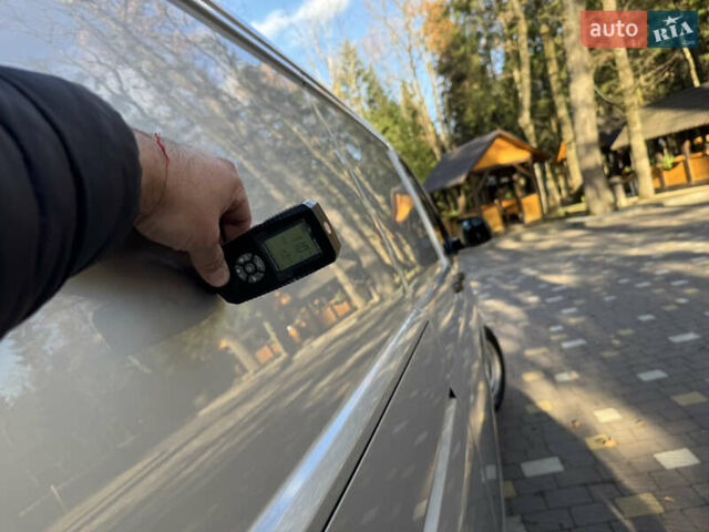 Серый Фольксваген Transporter, объемом двигателя 2 л и пробегом 208 тыс. км за 24850 $, фото 155 на Automoto.ua