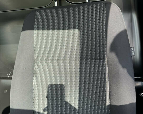 Серый Фольксваген Transporter, объемом двигателя 1.97 л и пробегом 220 тыс. км за 29500 $, фото 75 на Automoto.ua