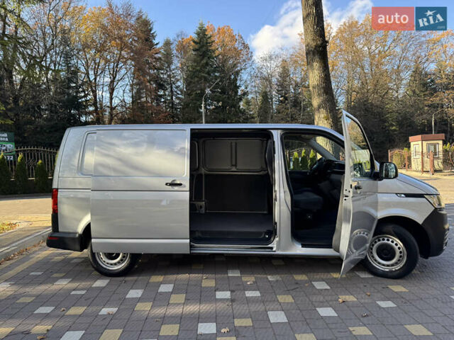 Серый Фольксваген Transporter, объемом двигателя 2 л и пробегом 208 тыс. км за 24850 $, фото 82 на Automoto.ua