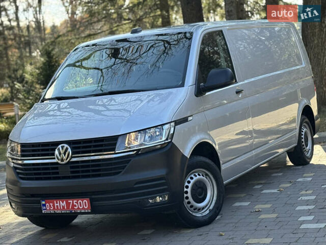 Серый Фольксваген Transporter, объемом двигателя 2 л и пробегом 208 тыс. км за 24850 $, фото 1 на Automoto.ua