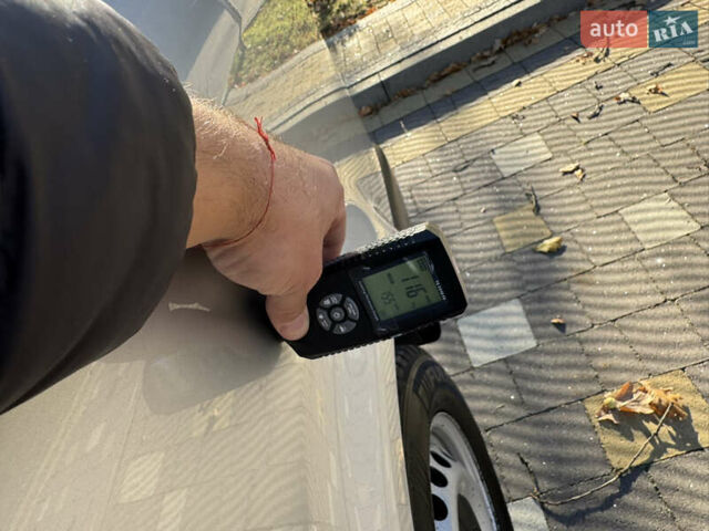 Серый Фольксваген Transporter, объемом двигателя 2 л и пробегом 208 тыс. км за 24850 $, фото 148 на Automoto.ua