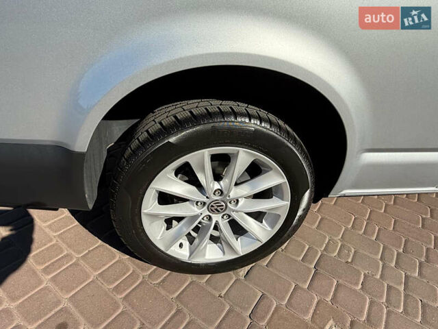 Серый Фольксваген Transporter, объемом двигателя 2 л и пробегом 150 тыс. км за 26800 $, фото 21 на Automoto.ua