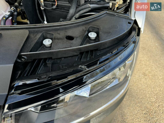 Серый Фольксваген Transporter, объемом двигателя 1.97 л и пробегом 220 тыс. км за 29500 $, фото 103 на Automoto.ua