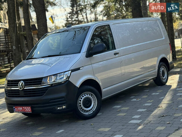 Серый Фольксваген Transporter, объемом двигателя 2 л и пробегом 208 тыс. км за 24850 $, фото 5 на Automoto.ua