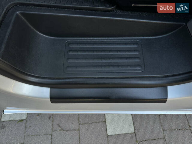 Серый Фольксваген Transporter, объемом двигателя 2 л и пробегом 208 тыс. км за 24850 $, фото 65 на Automoto.ua