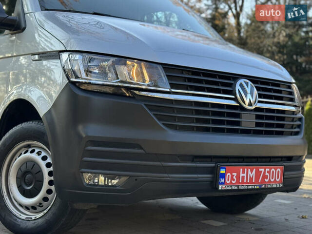 Серый Фольксваген Transporter, объемом двигателя 2 л и пробегом 208 тыс. км за 24850 $, фото 46 на Automoto.ua