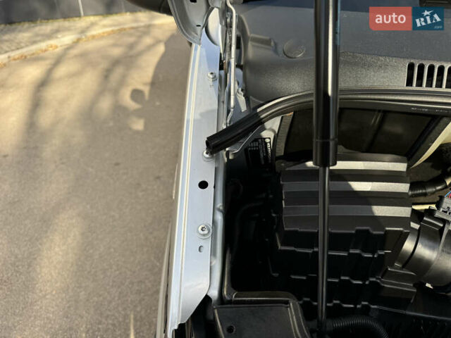 Серый Фольксваген Transporter, объемом двигателя 1.97 л и пробегом 220 тыс. км за 29500 $, фото 98 на Automoto.ua