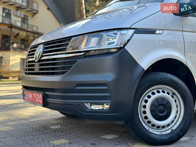 Серый Фольксваген Transporter, объемом двигателя 2 л и пробегом 208 тыс. км за 24850 $, фото 13 на Automoto.ua
