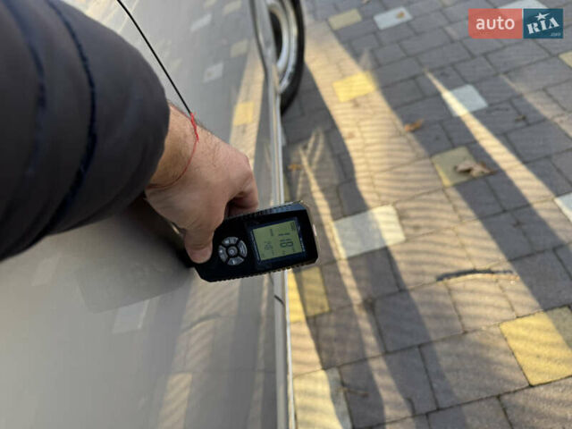 Серый Фольксваген Transporter, объемом двигателя 2 л и пробегом 208 тыс. км за 24850 $, фото 158 на Automoto.ua