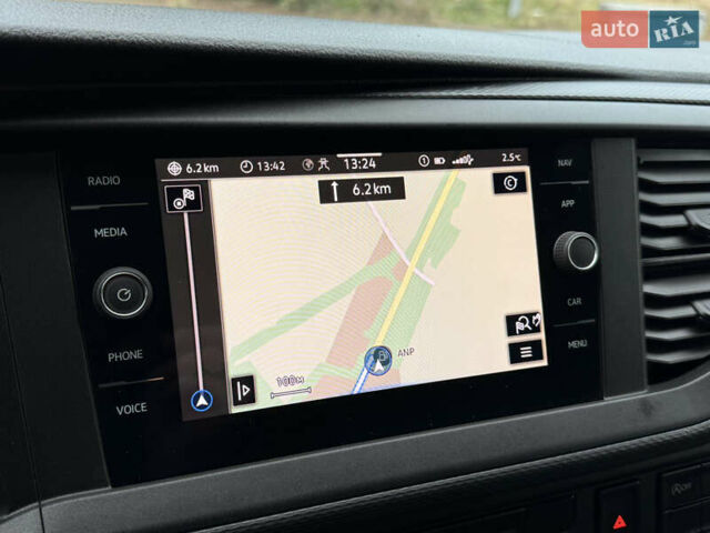 Серый Фольксваген Transporter, объемом двигателя 2 л и пробегом 239 тыс. км за 25900 $, фото 19 на Automoto.ua