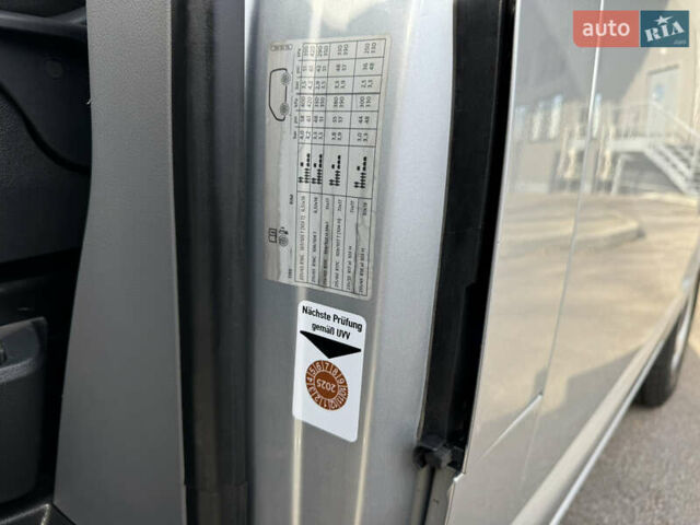 Серый Фольксваген Transporter, объемом двигателя 1.97 л и пробегом 220 тыс. км за 29500 $, фото 73 на Automoto.ua
