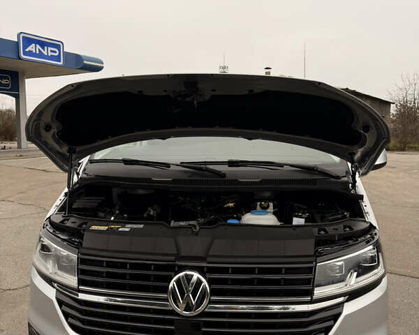 Серый Фольксваген Transporter, объемом двигателя 2 л и пробегом 239 тыс. км за 25900 $, фото 32 на Automoto.ua