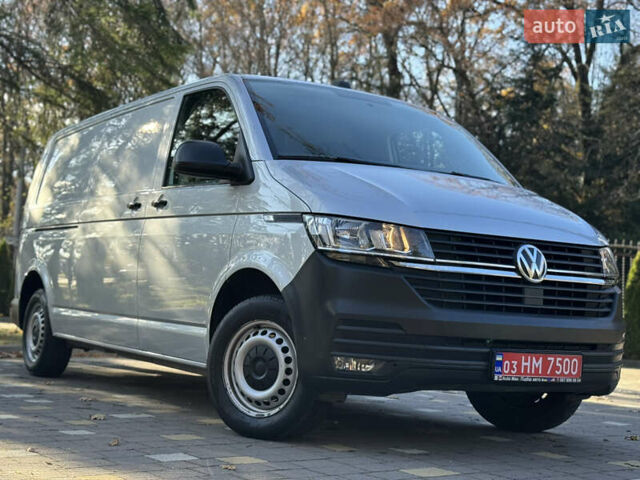 Серый Фольксваген Transporter, объемом двигателя 2 л и пробегом 208 тыс. км за 24850 $, фото 41 на Automoto.ua