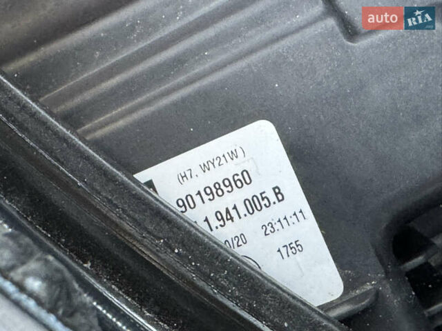 Серый Фольксваген Transporter, объемом двигателя 2 л и пробегом 208 тыс. км за 24850 $, фото 138 на Automoto.ua