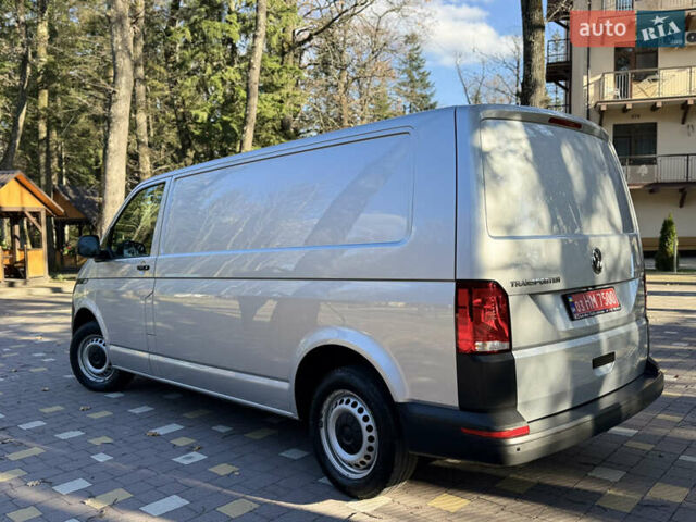 Серый Фольксваген Transporter, объемом двигателя 2 л и пробегом 208 тыс. км за 24850 $, фото 22 на Automoto.ua