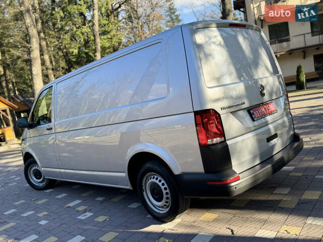 Серый Фольксваген Transporter, объемом двигателя 2 л и пробегом 208 тыс. км за 24850 $, фото 26 на Automoto.ua
