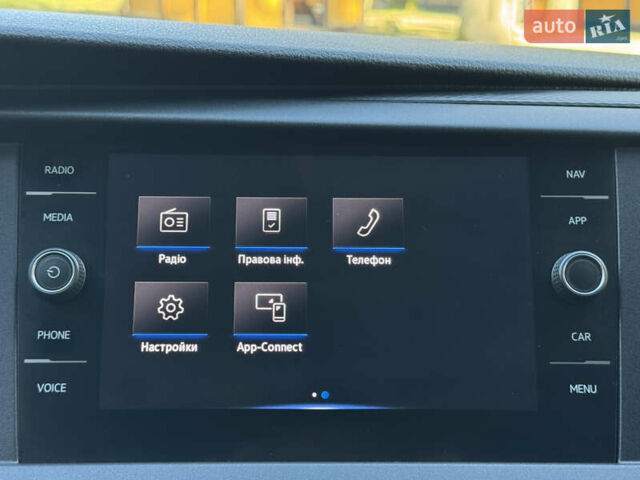 Серый Фольксваген Transporter, объемом двигателя 2 л и пробегом 208 тыс. км за 24850 $, фото 117 на Automoto.ua