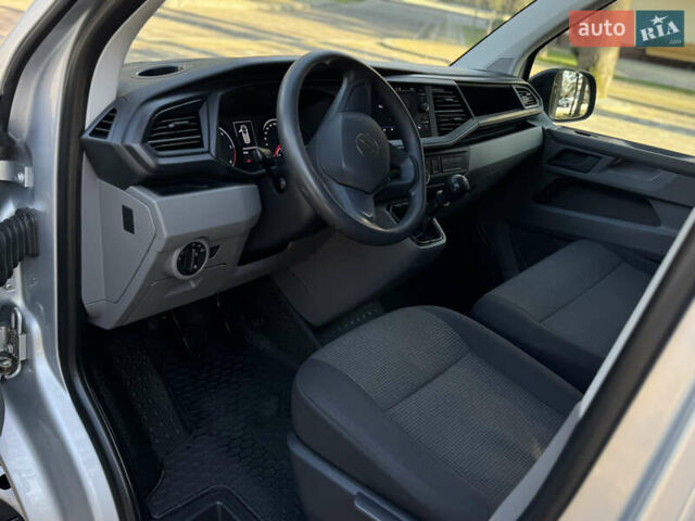 Серый Фольксваген Transporter, объемом двигателя 2 л и пробегом 208 тыс. км за 24850 $, фото 58 на Automoto.ua