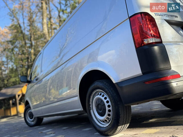 Серый Фольксваген Transporter, объемом двигателя 2 л и пробегом 208 тыс. км за 24850 $, фото 25 на Automoto.ua