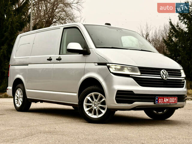 Серый Фольксваген Transporter, объемом двигателя 2 л и пробегом 239 тыс. км за 25900 $, фото 3 на Automoto.ua