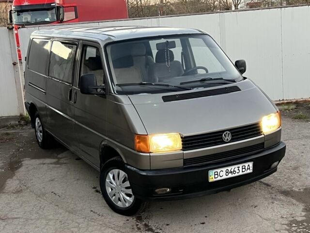 Серый Фольксваген Transporter, объемом двигателя 1.9 л и пробегом 442 тыс. км за 3450 $, фото 4 на Automoto.ua